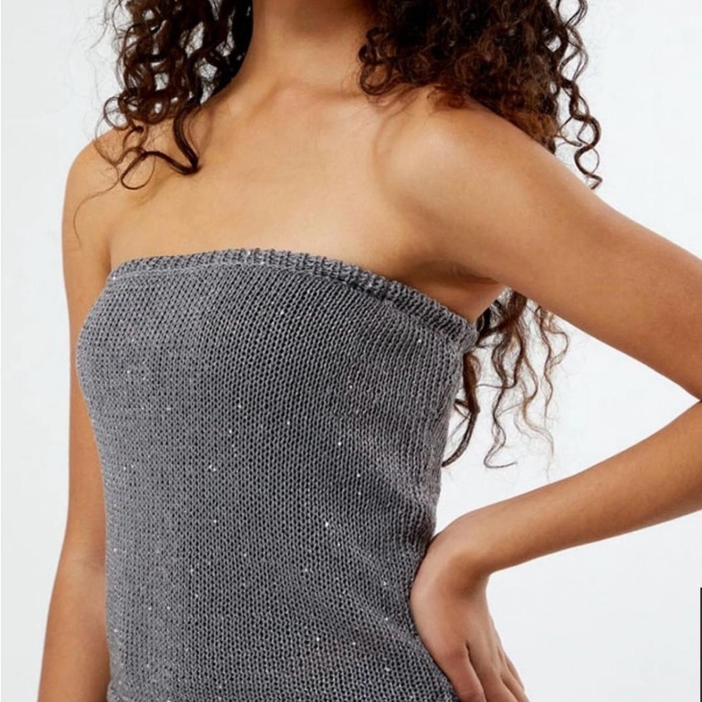 La Hearts Strapless Gray Knit Dress